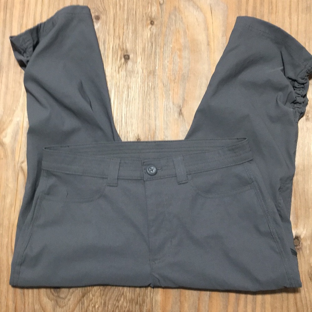 Capris - Picture 2 of 6